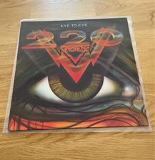 Tumnagel för auktion "220 Volt - Eye To Eye - 1988 - LP/Vinyl"