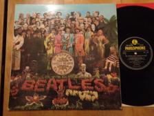 Tumnagel för auktion "The Beatles "Sgt. Pepper's Lonely Hearts Club Band""