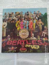 Tumnagel för auktion "The Beatles - Sgt Peppers Lonely Hearts Club Band - PMC 7027 - UK - VG/VG+"