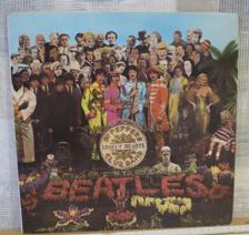 Tumnagel för auktion "BEATLES :: SGT.PEPPER`S LONELY HEARTS CLUB BAND  (LP) UK Orig Stereo"