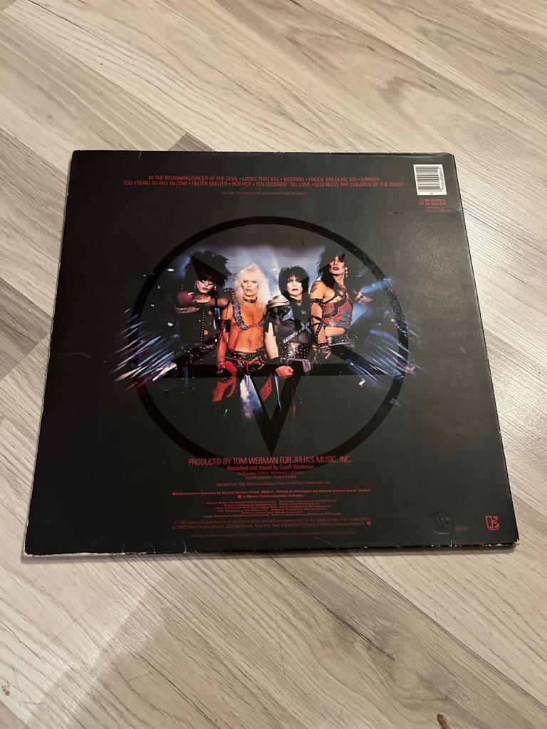 MÖTLEY CRÜE Shout At The Devil • Vinyl Hårdrock RARE Vinylkoll