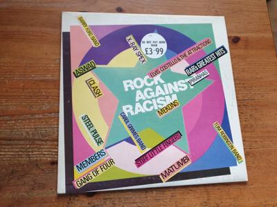 Tumnagel för auktion "V. A. - LP - Rock against racism (Mekons, Clash, Members, Gang of 4 mm)"
