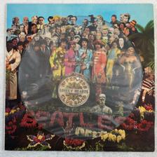 Tumnagel för auktion "THE BEATLES Sgt Pepper's lonely hearts club band LP Picture disc PARLOPHONE PHO "