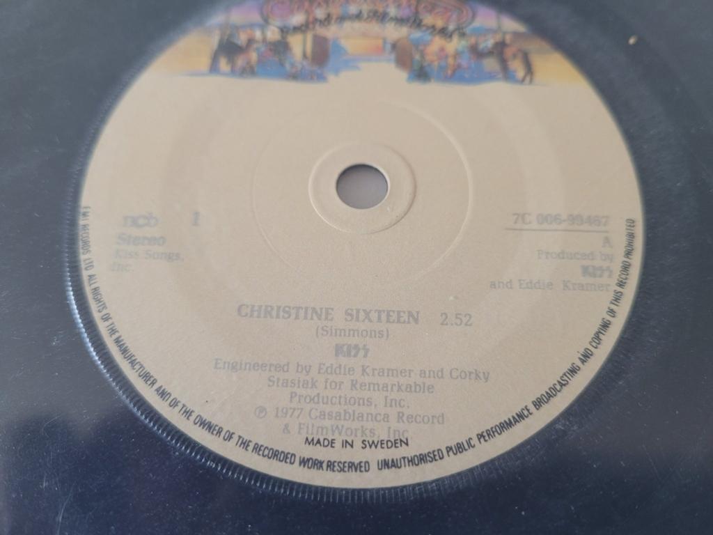 KISS CHRISTINE SIXTEEN SWEDEN Vinylkoll