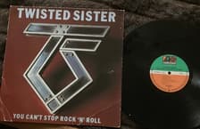 Tumnagel för auktion "Twisted Sister - You Can't Stop Rock 'n' Roll (Vinyl)"