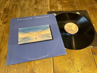 Tumnagel för auktion "Dire Straits - Communique (Vinyl LP, 1979) Made in Canada"