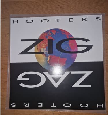 Tumnagel för auktion "The Hooters Zig Zag 1989"