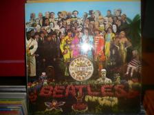 Tumnagel för auktion "LP Beatles - Sgt Peppers Lonely Hearts Club Band **UK-67, insert org inner"