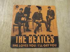 Tumnagel för auktion "The Beatles - She Loves You 7" (SWE Press) R 5055"