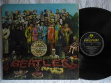 Tumnagel för auktion "BEATLES - Sgt PEPPERS LONELY HEARTS CLUB BAND - PMC 7027"