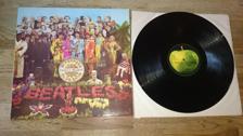 Tumnagel för auktion "Beatles LP Sgt. Pepper´s Lonely Hearts Club Band"