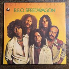 Tumnagel för auktion "REO SPEEDWAGON - Lost In A Dream 1974. US Press! Originalinner! Prog-rock. LP"