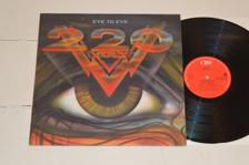 Tumnagel för auktion "220 VOLT - Eye To Eye (CBS SW 1988) ***w/ INNERSLEEVE***"