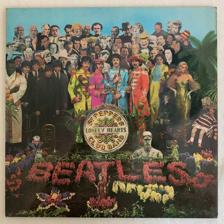 Tumnagel för auktion "THE BEATLES Sgt. Pepper's Lonely Hearts Club Band PARLOPHONE LP UK -73"