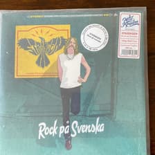 Tumnagel för auktion "Strängen ”Rock på svenska” lp. Röd vinyl."