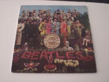 Tumnagel för auktion "The Beatles - Sgt. Pepper's Lonely Hearts Club Band [UK Press PMC 7027] Gatefold"