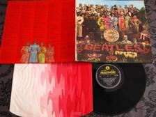 Tumnagel för auktion "Beatles. Sgt. Pepper's lonely Hearts Club Band. 1967 UK 1st pr. Orig, innersl. "