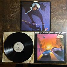 Tumnagel för auktion "NEIL YOUNG - Trans 1982. ”Hype Sticker” Synth. Electronica. Prog-rock. LP"