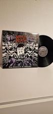 Tumnagel för auktion "Napalm Death - From Enslavement To Obliteration RARE FINT SKICK ORG INNER ROCK"