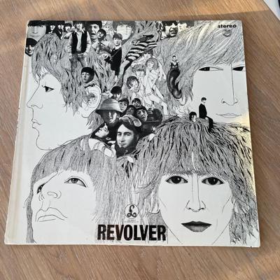 Tumnagel för auktion "BEATLES-Revolver (LP, 1966, Philippines) RE-ISSUE 1972"