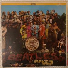 Tumnagel för auktion "The BEATLES - Sgt. Pepper's Lonely Hearts Club Band - US LP med insert"