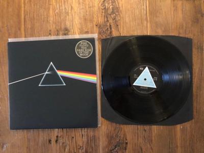 Tumnagel för auktion "Pink Floyd - Dark side of the moon LP UK Solid Blue  RARE!"