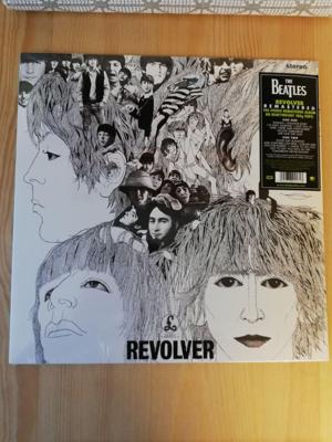 Tumnagel för auktion "The Beatles Revolver LP"
