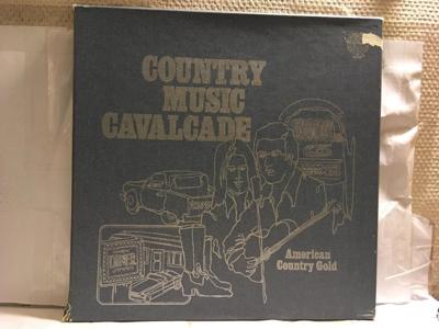 Tumnagel för auktion "COUNTRY MUSIC CAVALCADE - V/A - 3-LP BOX"