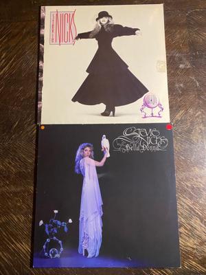 Tumnagel för auktion "STEVIE NICKS - Två Album(Edge Of Seventeen) Fleetwood Mac. Progg. LP"