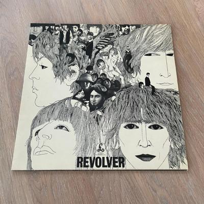 Tumnagel för auktion "BEATLES-Revolver (LP, 1966, UK) RE-ISSUE 1973"