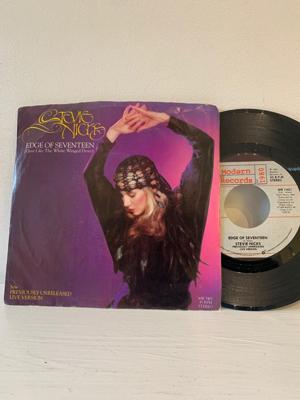 Tumnagel för auktion "Stevie Nicks - Edge of Seventeen "