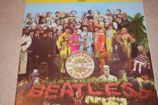 Tumnagel för auktion "The Beatles     Sgt. Peppers lonely hearts club band"