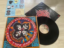 Tumnagel för auktion "KISS rock and roll over US 1st PRESS MED MERCH INSERT ! HÅRDROCK casablanca LP"