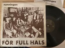 Tumnagel för auktion "Nynningen För full hals LP MNW progg rock totta näslundh nikke ström"