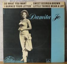 Tumnagel för auktion "DAMITA JO :: DO WHAT YOU WANT : (EP) DK Press"