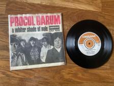 Tumnagel för auktion "Procol Harum A Whiter shade of pale /Deram DM 126 Sweden -67"