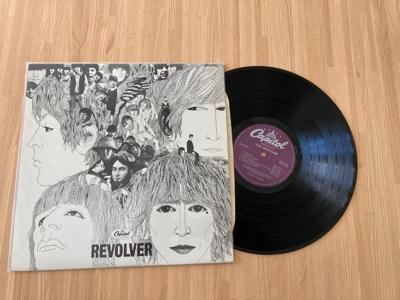 Tumnagel för auktion "The Beatles - Revolver 12" LP (SW-2576) Fint ex."