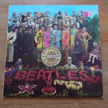 Tumnagel för auktion "LP-skiva The Beatles Sgt Peppers Lonely Hearts Club band"