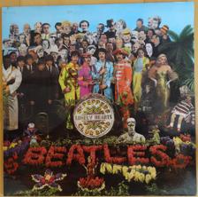 Tumnagel för auktion "Beatles-Sgt. Peppers Lonely Hearts Club Band (Parlophone PCS 7027) 1967"