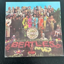 Tumnagel för auktion "The Beatles - Sgt. Pepper's Lonely Hearts Club Band (Vinyl)"
