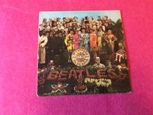 Tumnagel för auktion " The Beatles Sergeant (sgt) Pepper’s Lonely Hearts Club Band Vinyl LP"