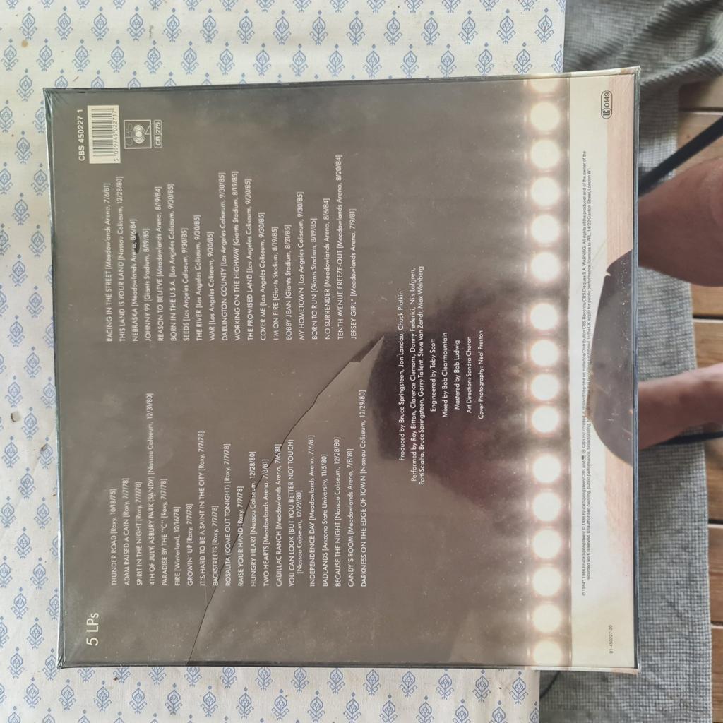 Bruce Springsteen Live 7585. Obruten box Vinylkoll