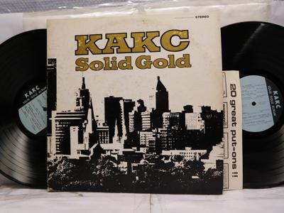 Tumnagel för auktion "KAKC SOLID GOLD - V/A - 2-LP"