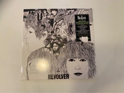 Tumnagel för auktion "The Beatles - Revolver SEALED! "
