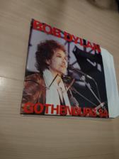 Tumnagel för auktion "Bob Dyan-Gothenburg 1984 [3-LP] göteborg, USA pop, rock"