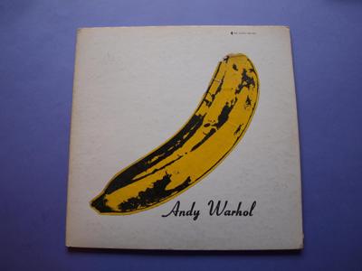 Tumnagel för auktion "Velvet Underground & Niko, 1960-tal, skadat bananskal "