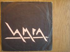 Tumnagel för auktion "VAMPA - PLUGGET / TÅGET BLACKOUT - 7´´ SWEDISH HEAVY METAL 1982 "