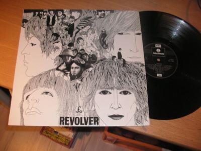Tumnagel för auktion "THE BEATLES - Revolver 1966 - LP UK 70-talspress"