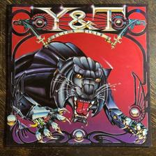 Tumnagel för auktion "Y&T - Black Tiger 1982. Yesterday & Today Prog-rock. Metal. LP"