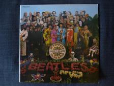 Tumnagel för auktion "The Beatles – Sgt. Pepper's Lonely Hearts Club Band France-1978 VG(-)/VG+"